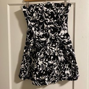 Hollister romper size medium